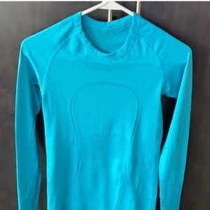 lululemon swiftly top